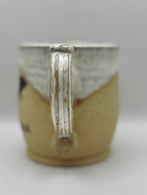 Load image into Gallery viewer, Canada Beaver in Creamy White - Speckle Clay 14oz