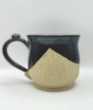 Load image into Gallery viewer, Canada Beaver in Alberta Blue - Speckle Clay 16oz