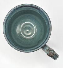 Load image into Gallery viewer, Canada Beaver in Alberta Blue - Speckle Clay 16oz