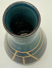 Load image into Gallery viewer, Vase - Alberta Blue over Buff Clay Stoneware
