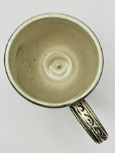 Load image into Gallery viewer, Creamy White  over Coffee Clay - 16oz
