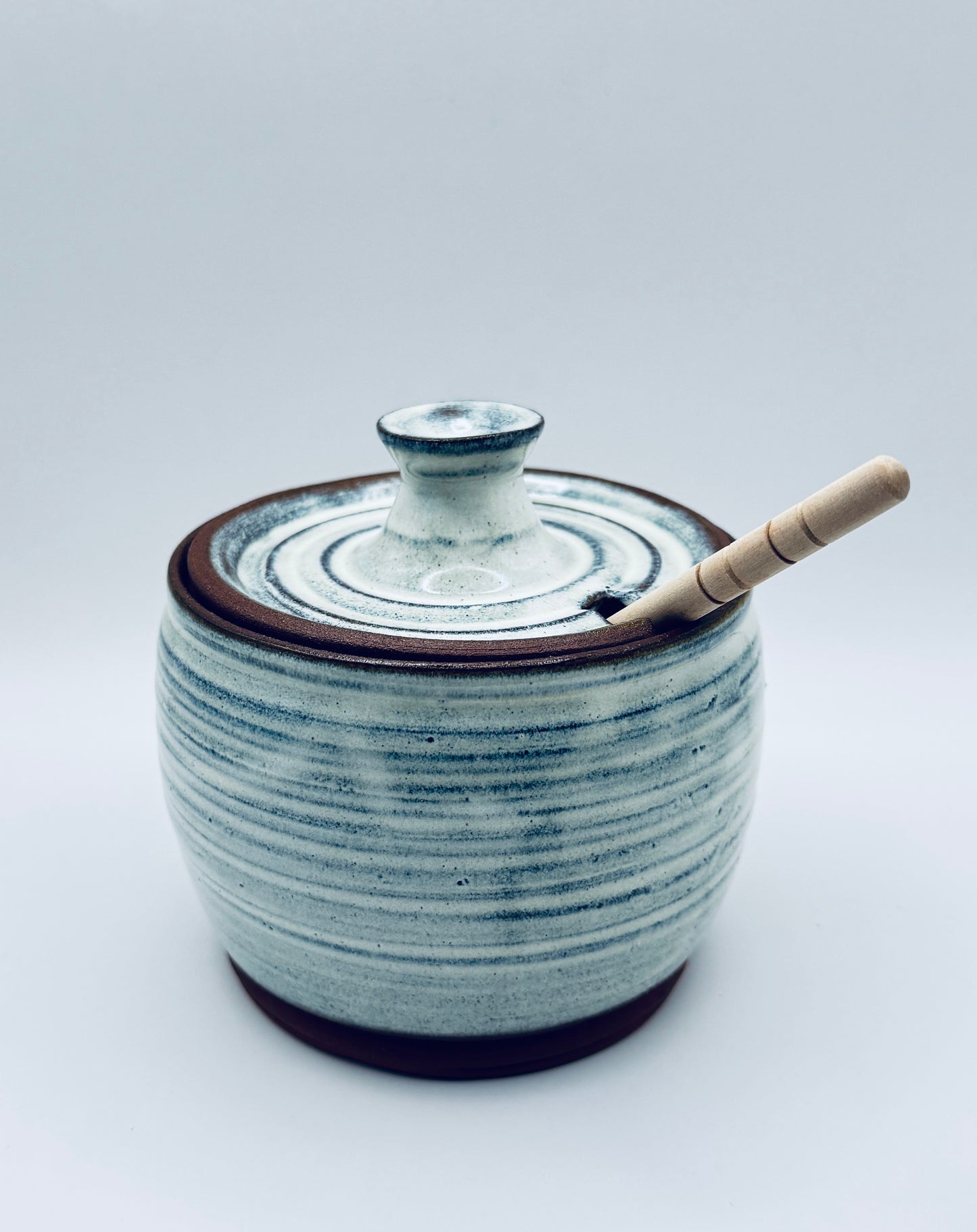 Honey Pot - Cream on Red Clay